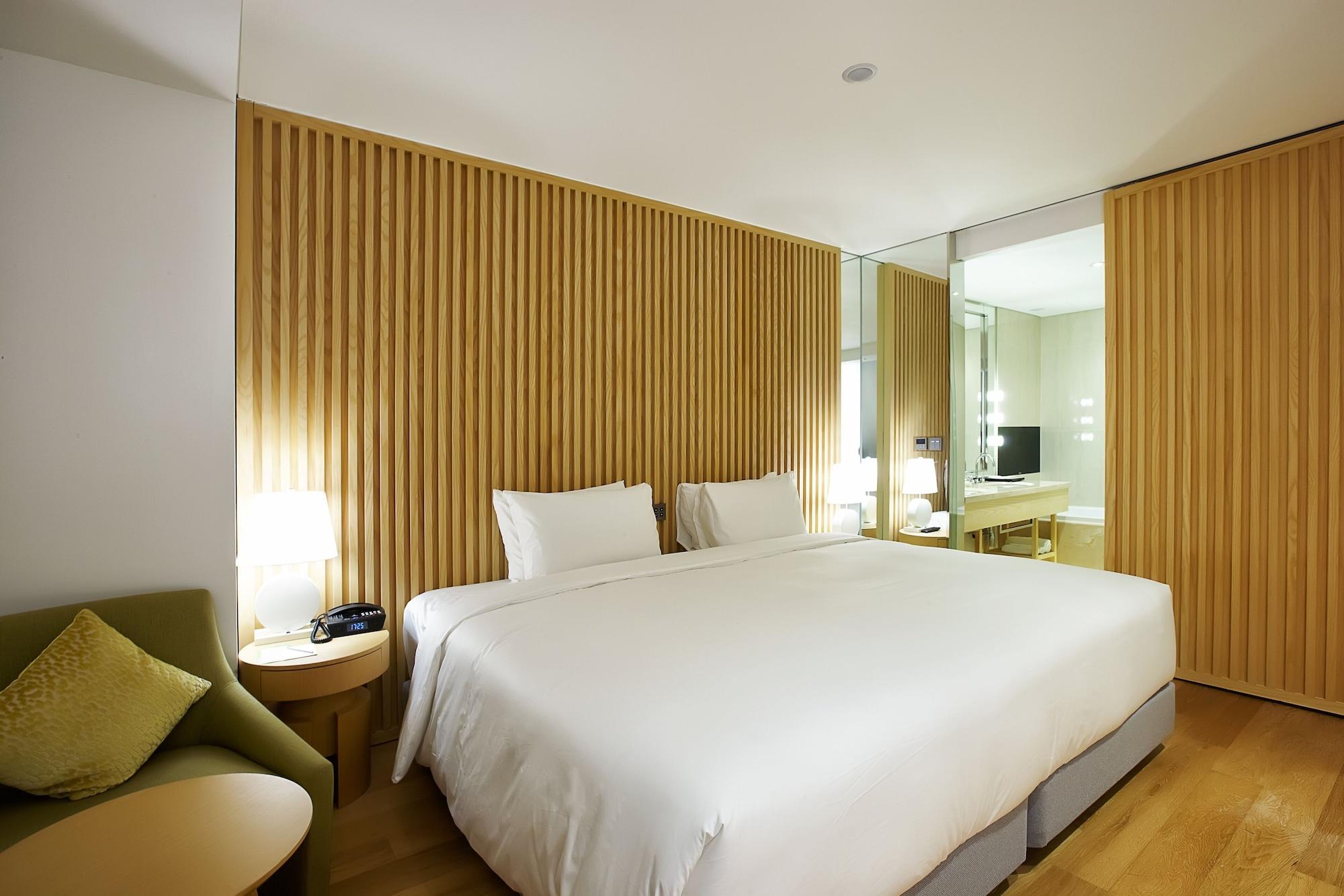Hotel Entra Gangnam Seoul Bagian luar foto