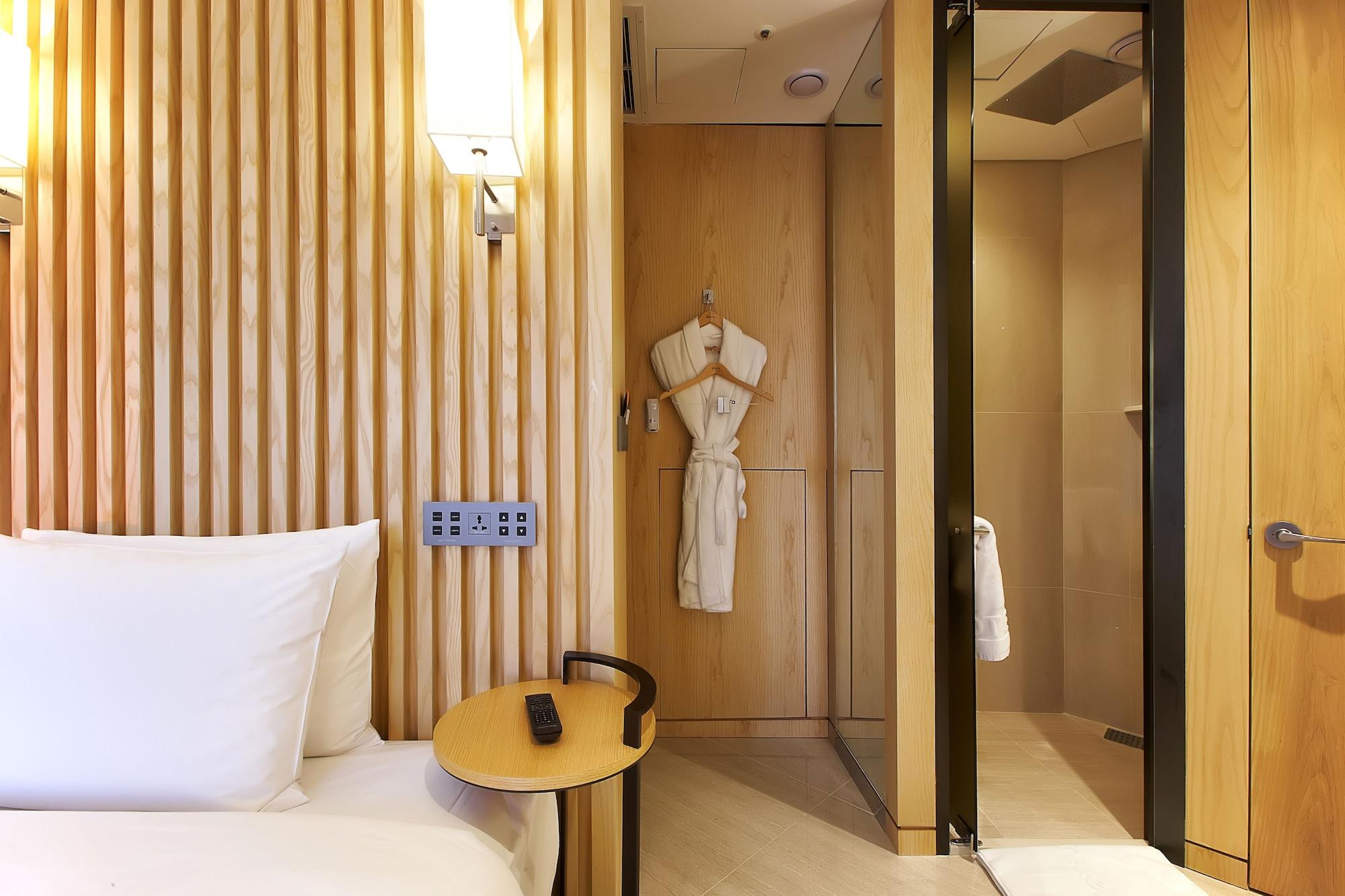 Hotel Entra Gangnam Seoul Bagian luar foto