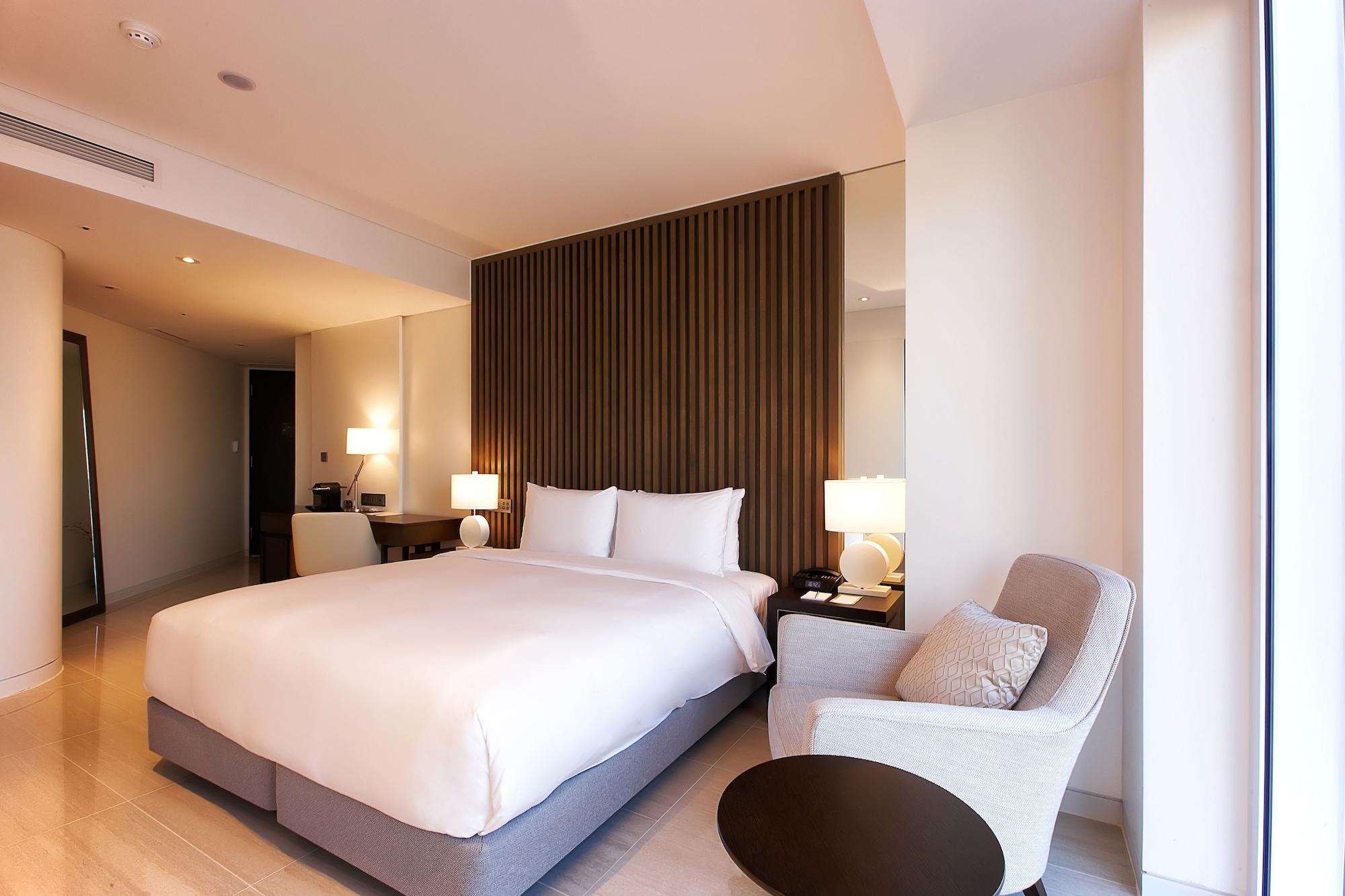 Hotel Entra Gangnam Seoul Bagian luar foto